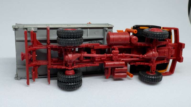 Crane Truck