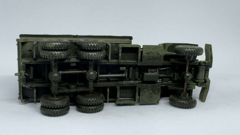 Mili Troop Carrier Truck