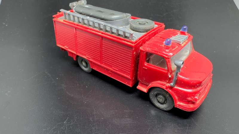 Mercedes -Benz fire truck