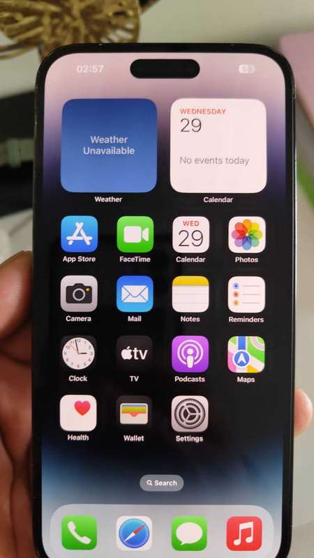iPhone 14 Pro max 256GB clean condition (pre owned)