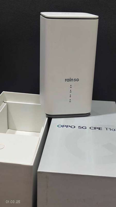 Oppo 5G CPE T1a wifi router