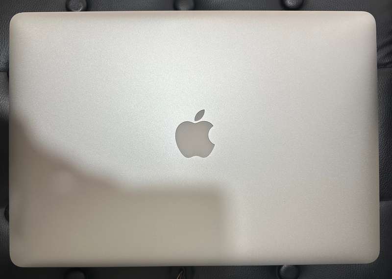 Apple MacBook Pro 15" Core i7 (2015 Model)