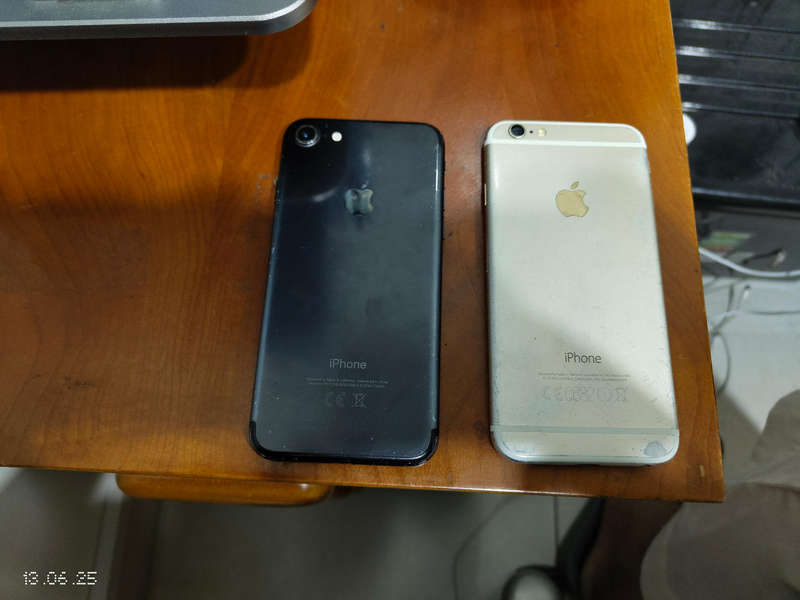 iPhone cellvage devices sam s21 plus , s22 ultra  and iphone 6 and 8 as is