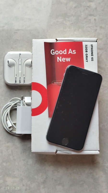 iPhone 6s 32GB Gray colour