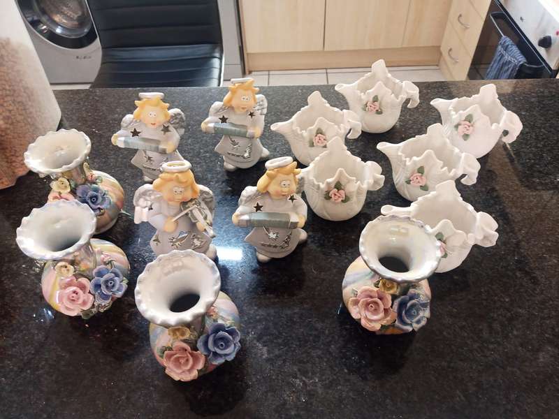 Huge lot of  porcelain figurines as a lot one bid for all