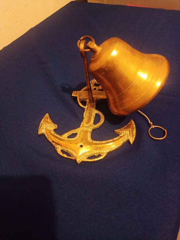 Large Ships Bell & Anker Mountain Plate