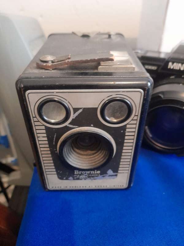 5x Vintage film camera  as is bargain box