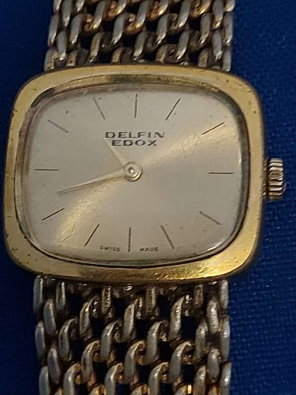 4 Vintage Delfin  and Fortis auto watch some working some not sell as is