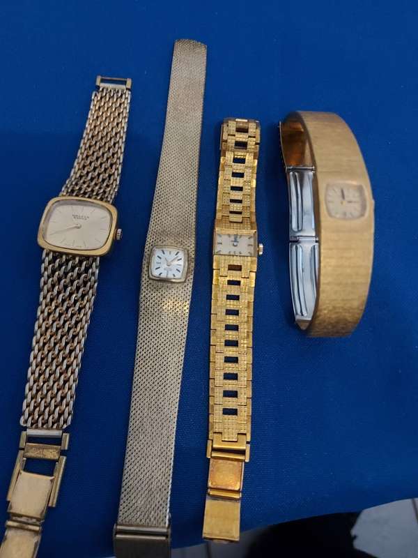 4 Vintage Delfin  and Fortis auto watch some working some not sell as is
