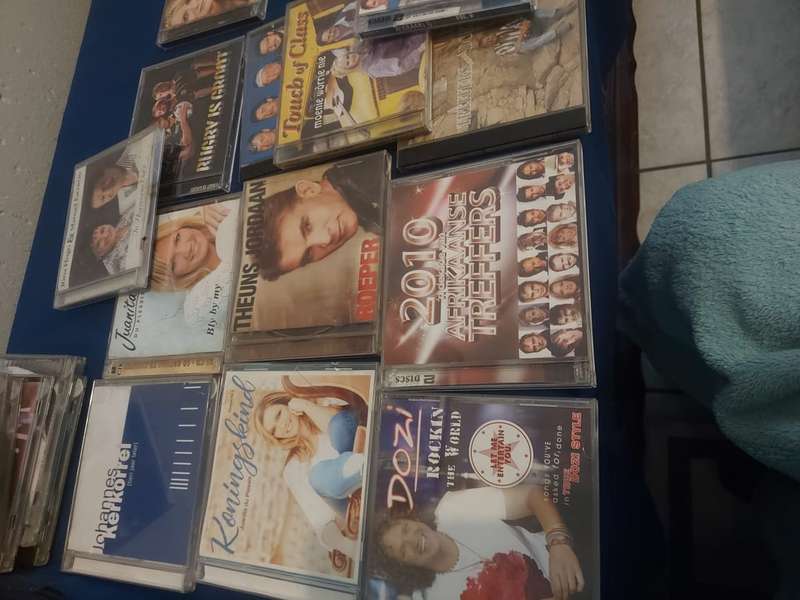 Reduced to clear  85 Afrikaanse CD Bargain Lot Used Condition Bid for the lot