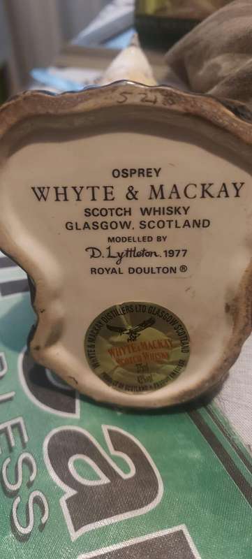 Royal Doulton Osprex  Whyte & Mackay Decanter  A series of Scottish Birds of Prey.