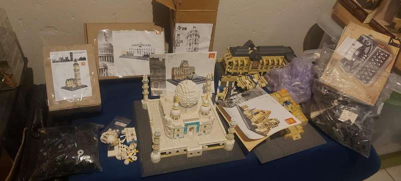 Building Block Just Like LEGO Collectible one bid for all