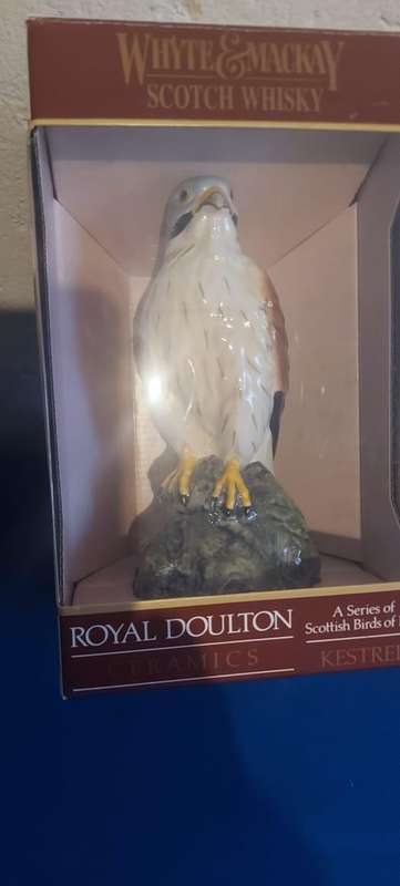 Royal Doulton Osprex  Whyte & Mackay Decanter  A series of Scottish Birds of Prey.