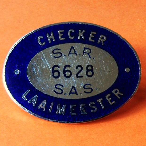 1969 SAR Railways Checker Laaimeester Cap Badge