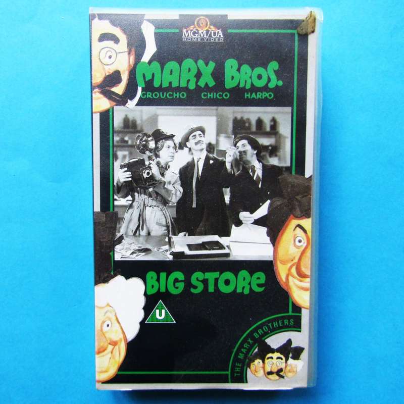 The Big Store - Marx Brothers - Movie VHS Tape (1990)