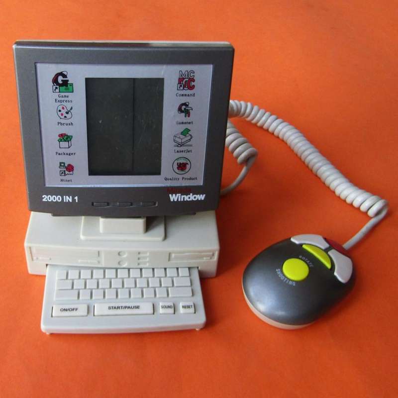 Old Mirada Window 2000 in 1 Mini Desktop Computer Game