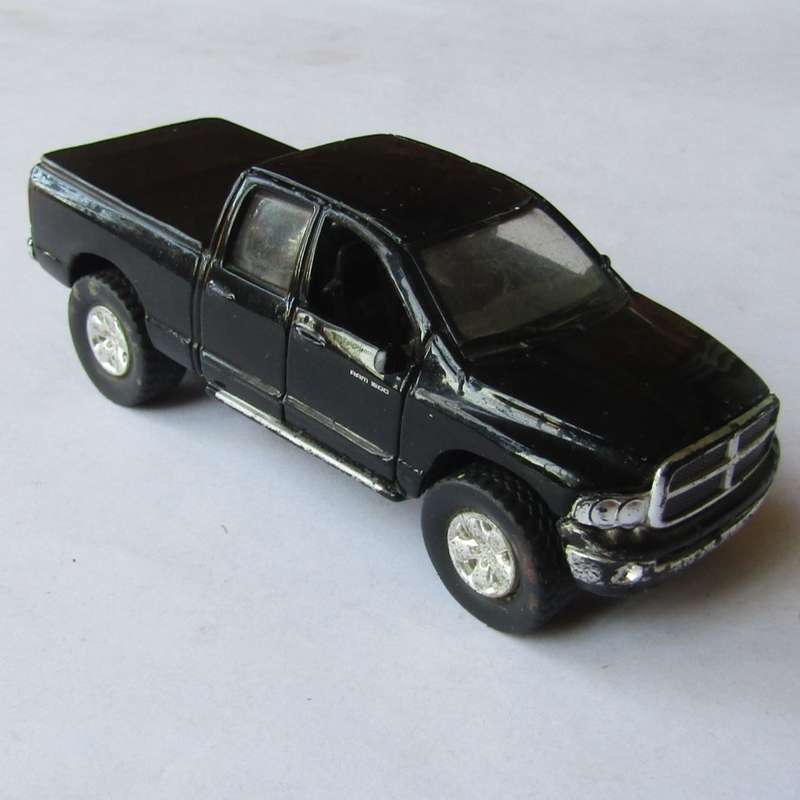 2002 Maisto Dodge Ram Quad Cab