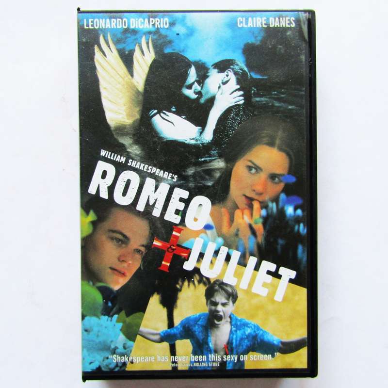 Romeo + Juliet - Leonardo DiCaprio - Movie VHS Tape (1997)