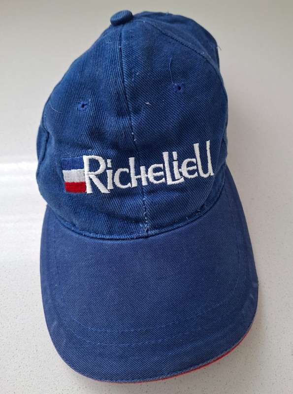 Old Richelieu Brandy Cap