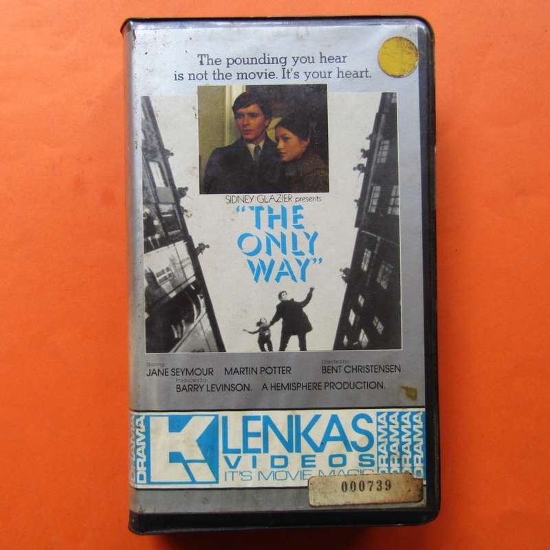 The Only Way - Jane Seymour - War Movie VHS Tape (1970)