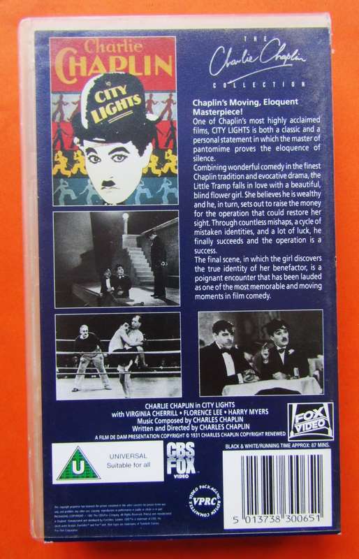 City Lights - Charlie Chaplin - Movie VHS Tape (1992)