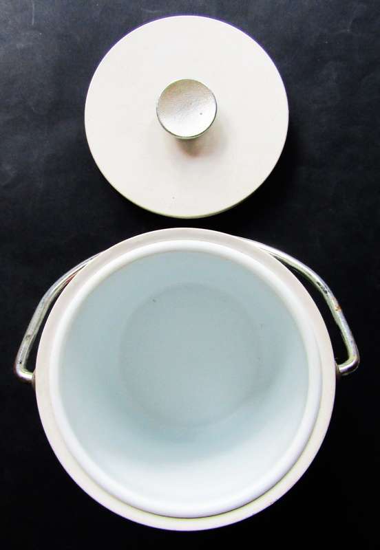 Vintage Automobiles Ice Bucket