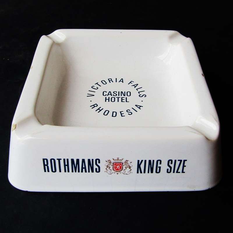 Large Old Rhodesia Rothmans King Size Ashtray