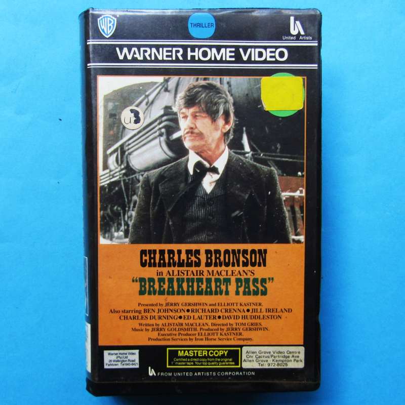 Breakheart Pass - Charles Bronson - Movie VHS Tape (1985)