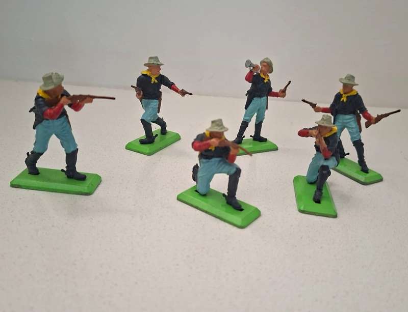 6 Britains Deetail US 7th Cavalry Figures from 1971
