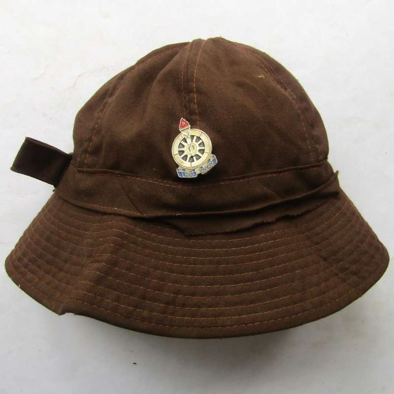 Old Voortrekkers Girls Cap with Badge