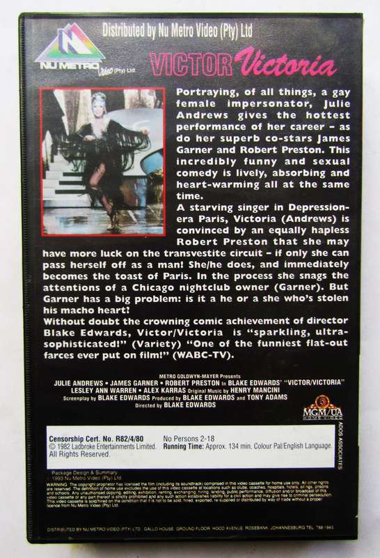 Victor/Victoria - Farce Comedy Movie VHS Tape (1993)