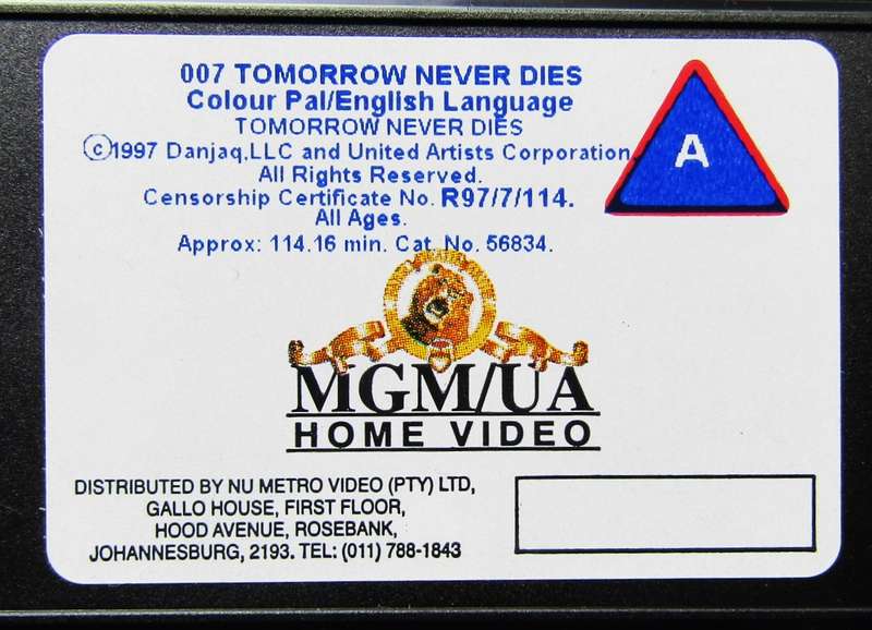 Tomorrow Never Dies - James Bond 007 - Movie VHS Tape (1997)
