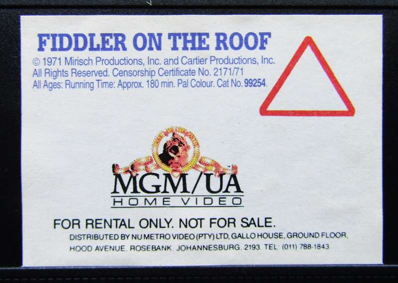Fiddler on the Roof - Movie VHS Tape (1988)
