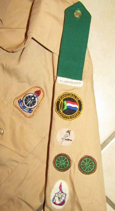Old Transvaalse Voortrekkers Shirt with 26 Badges
