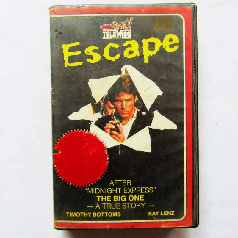Escape - Timothy Bottoms - Movie VHS Tape (1984)