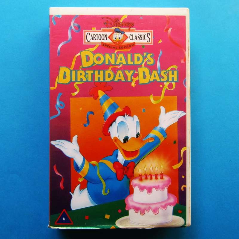 Donald's Birthday Bash - Walt Disney VHS Tape (1994)