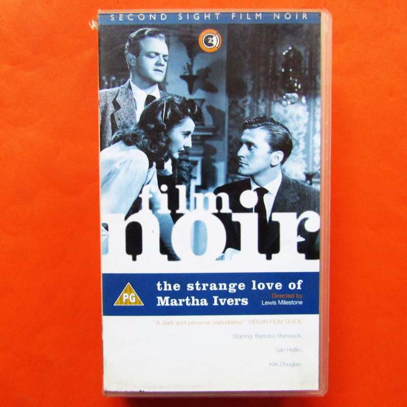 The Strange Love of Martha Ivers - Movie VHS Tape (1995)