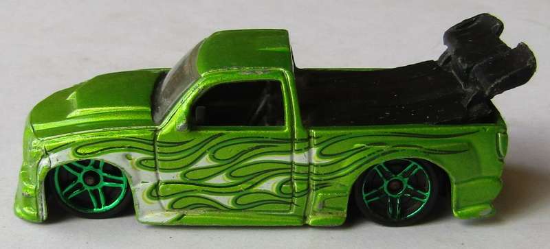 2000 Hot Wheels Super Tuned Pick-Up