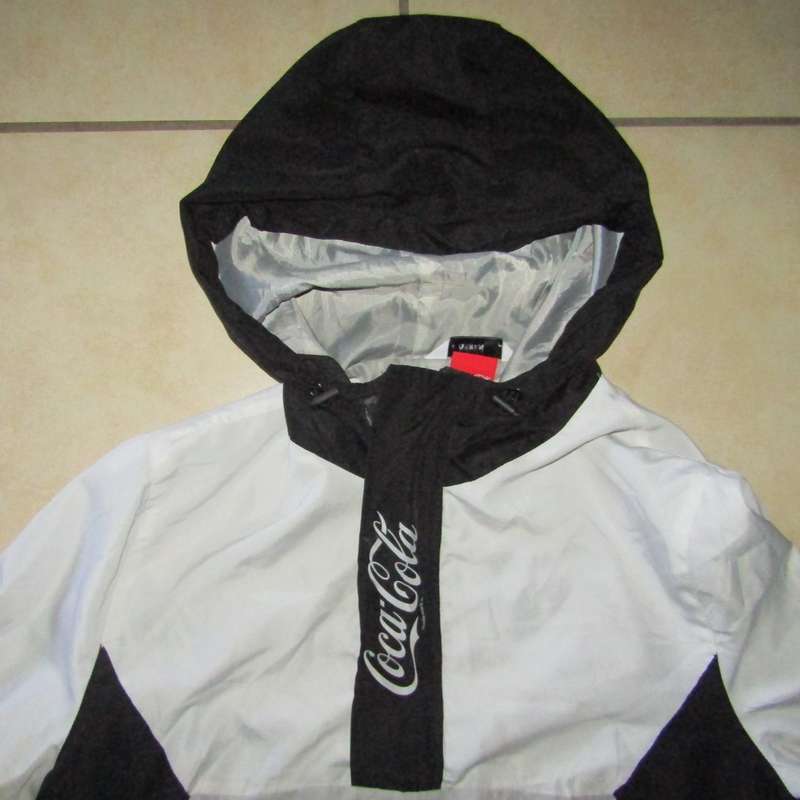 Cool Coca Cola Hoodie - Large Size