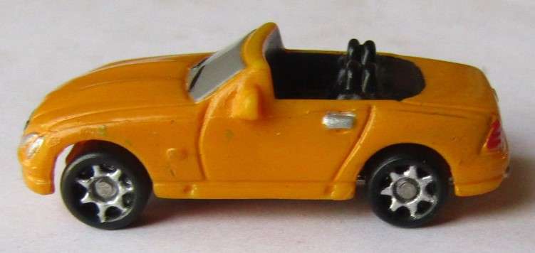 1997 Hot Wheels Micro Machine Size Sports Car