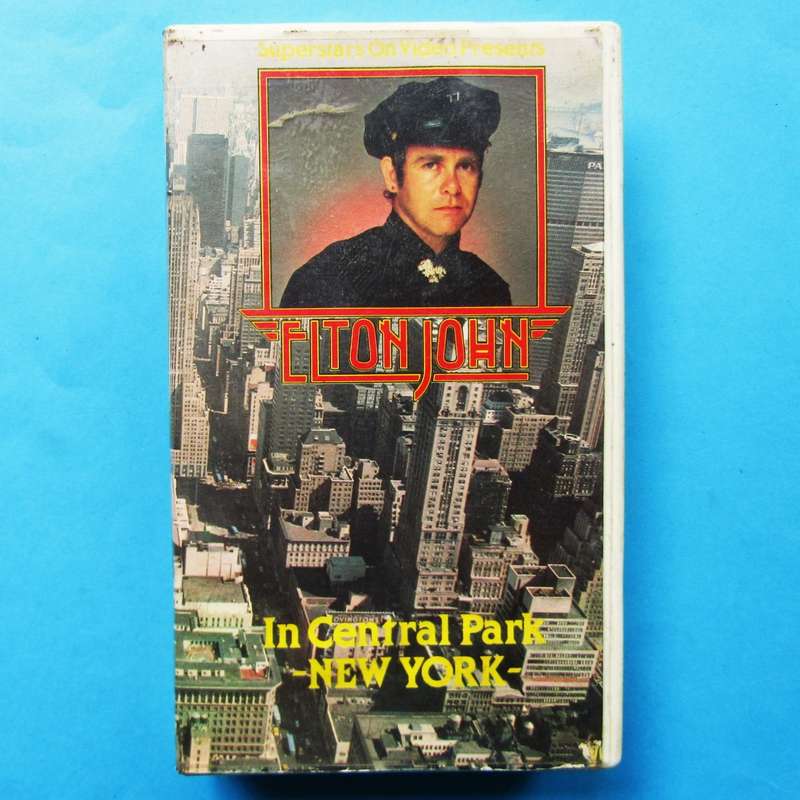Elton John Live in Central Park - VHS Video Tape (1981)