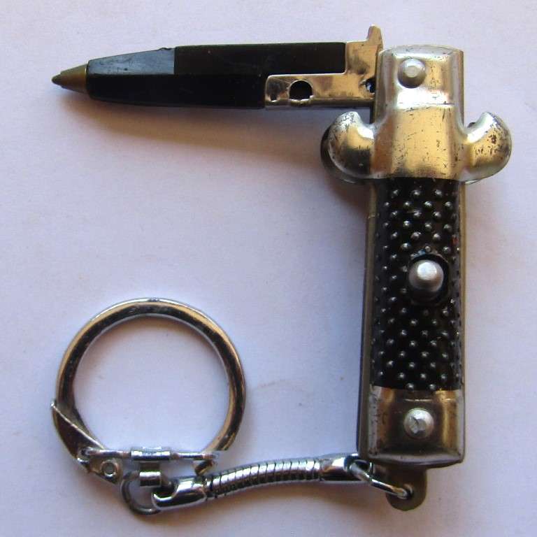 Old Foldout Pocket Pen Keyring