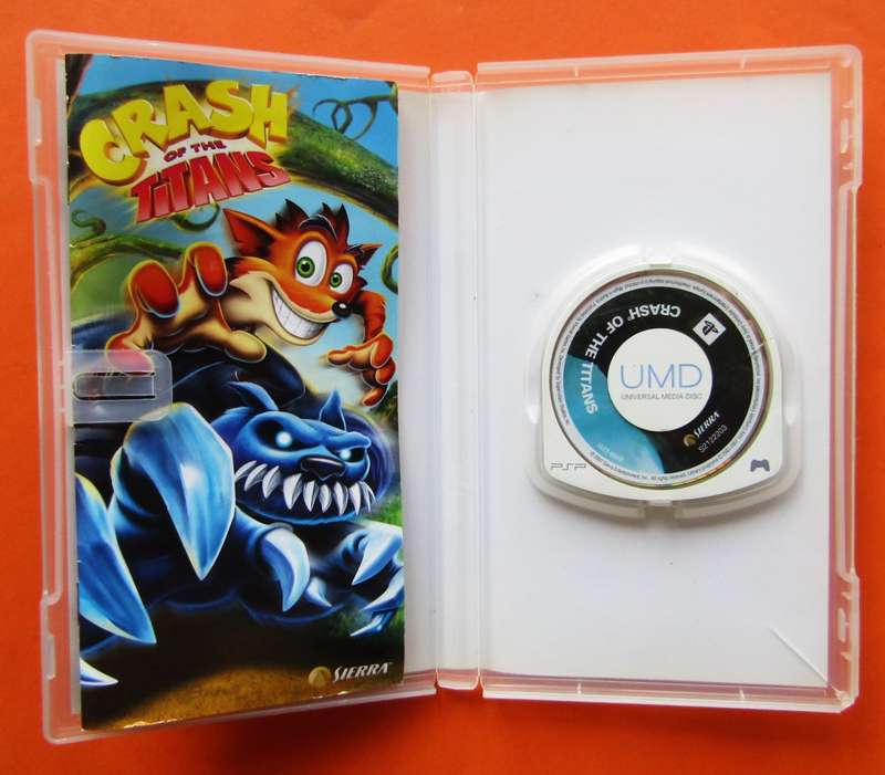 Crash of the Titans - PSP Game