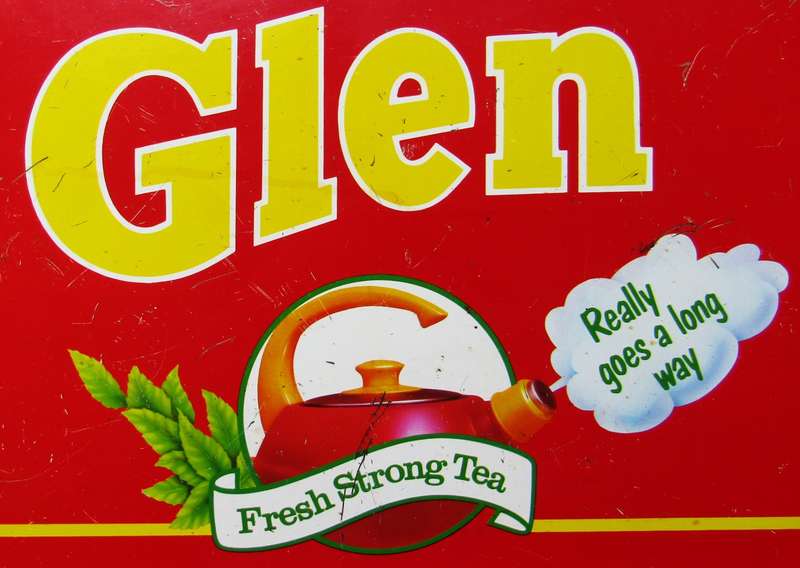Old Glen Tea Metal Tray