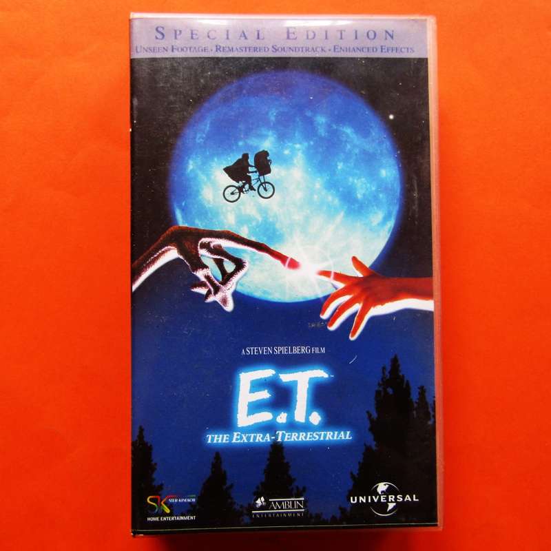 E.T. the Extra Terrestrial - Special Edition - Movie VHS Tape (2002)