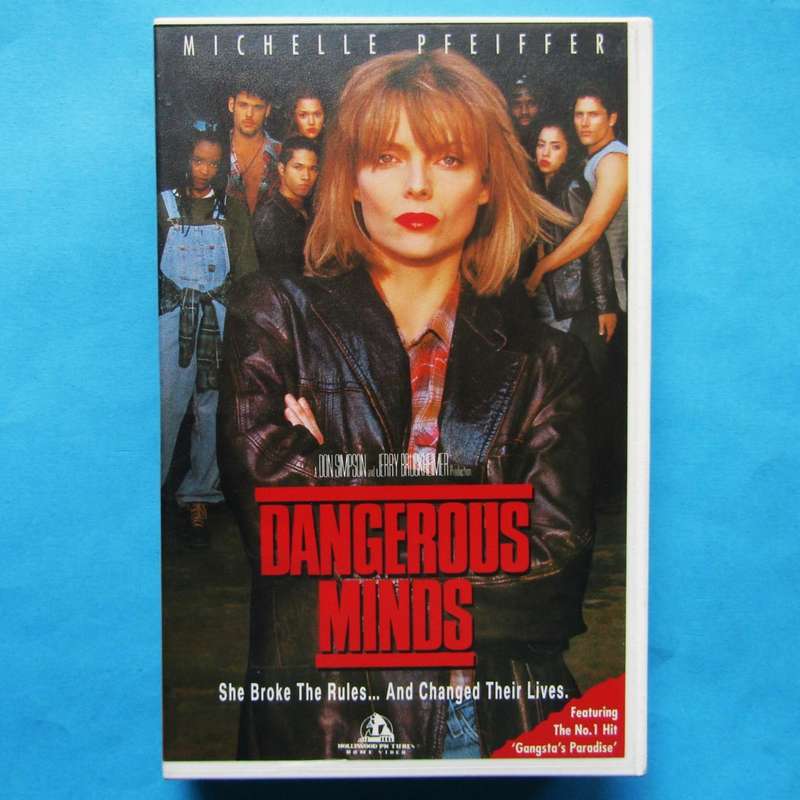 Dangerous Minds - Michelle Pfeiffer - Movie VHS Tape (1999)