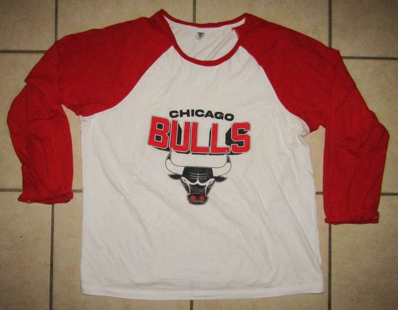 Old Chicago Bulls Basketball Top