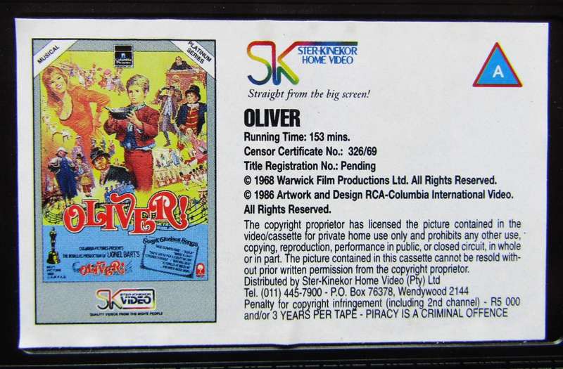 Oliver! - Classic Movie VHS Tape (1986)