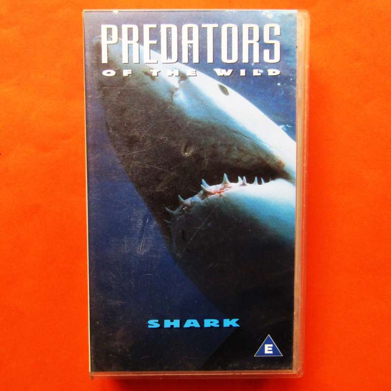 Shark - Predators of the Wild - VHS Tape (1995)