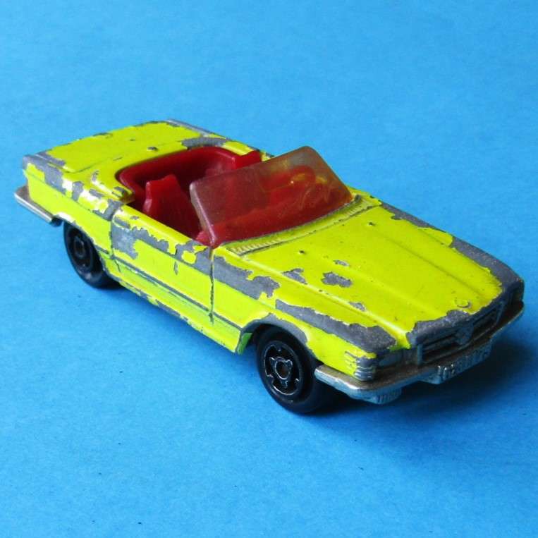 Old Majorette 1/60 Mercedes 350 SL Car